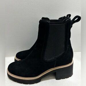 Dolce Vita Bootie Size 7